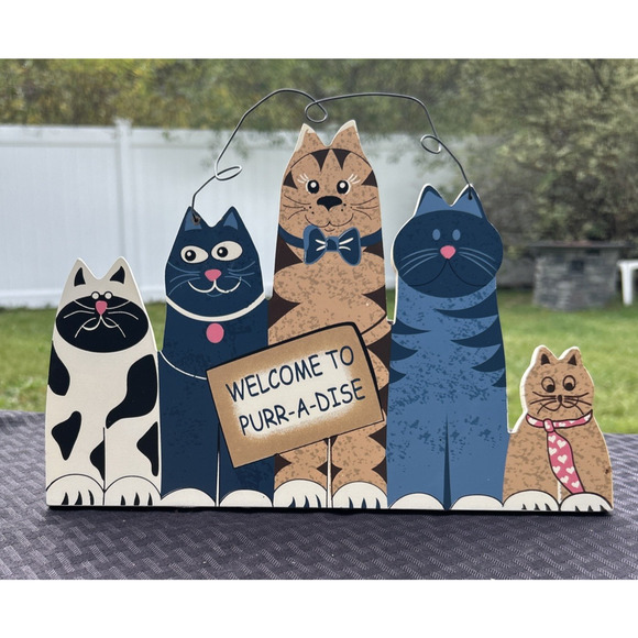 Hand-Painted Wooden Cat Welcome to 'Purr-a-dise" Sign Decorative Home Accent - Picture 1 of 4